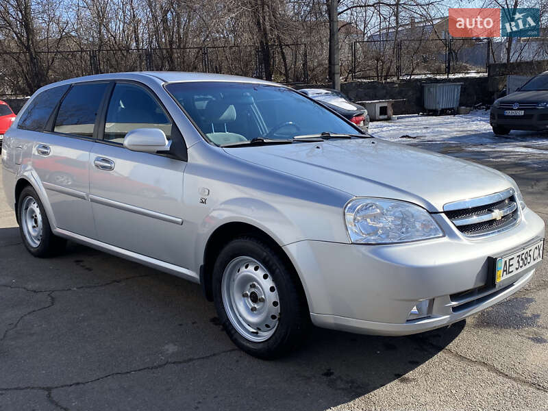 Chevrolet Lacetti (2008)