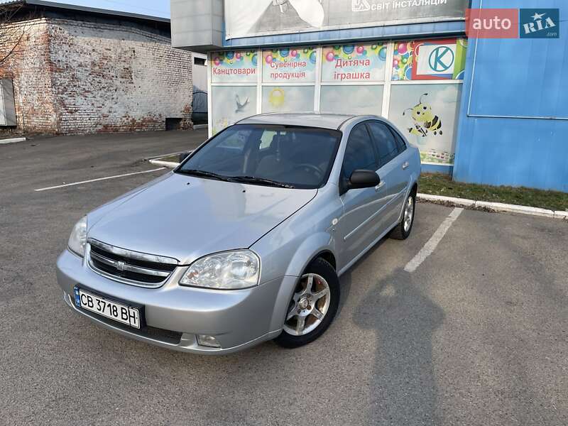 Chevrolet Lacetti (2005)