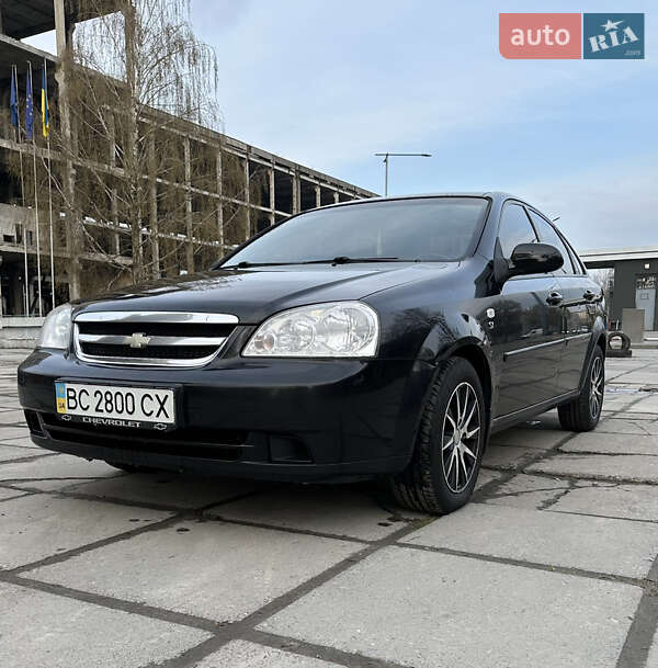 Chevrolet Lacetti (2012)