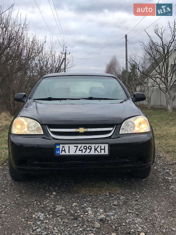 Chevrolet Lacetti (2005)