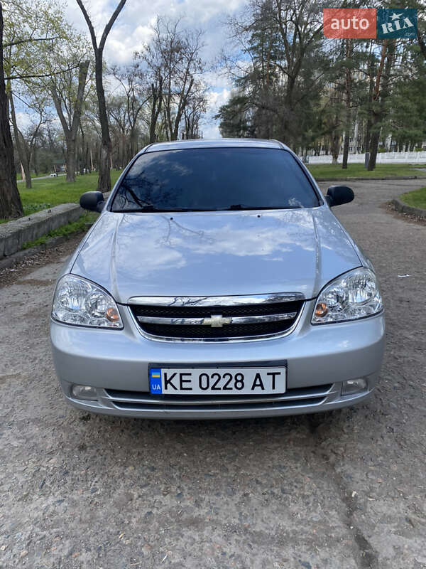 Chevrolet Lacetti (2008)