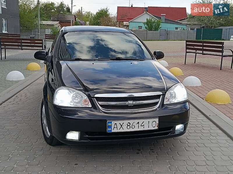 Chevrolet Lacetti (2009)