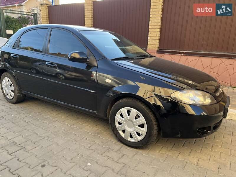 Chevrolet Lacetti (2006)