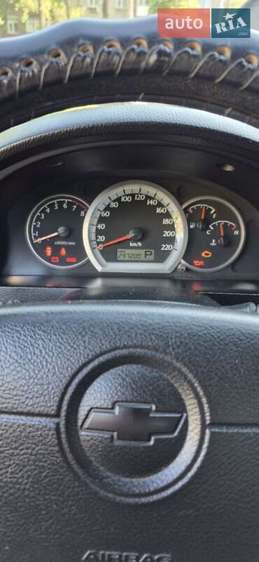 Chevrolet Lacetti (2005)