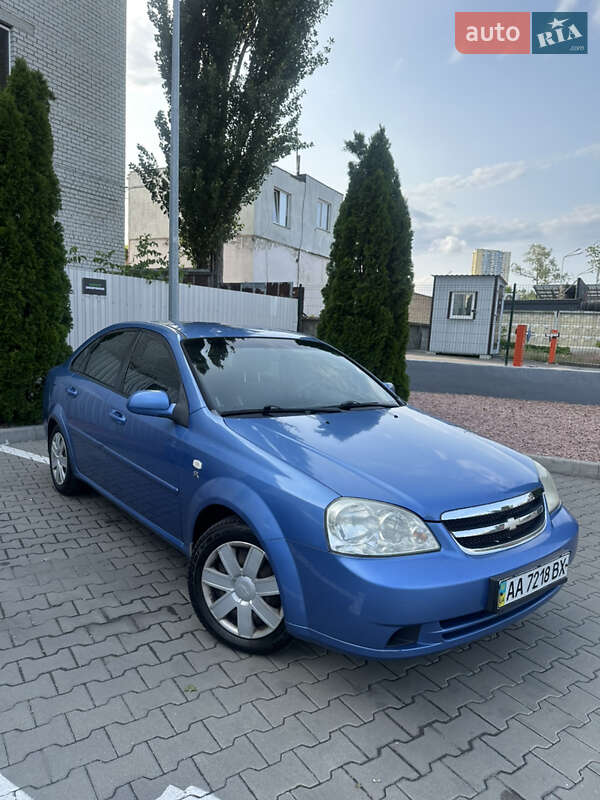 Chevrolet Lacetti (2006)