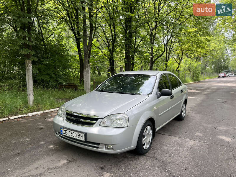 Chevrolet Lacetti (2008)