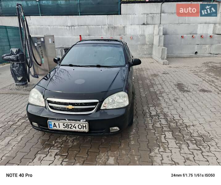 Chevrolet Lacetti (2005)