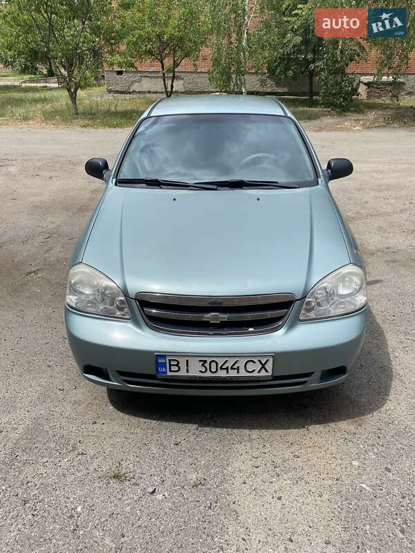 Chevrolet Lacetti (2008)