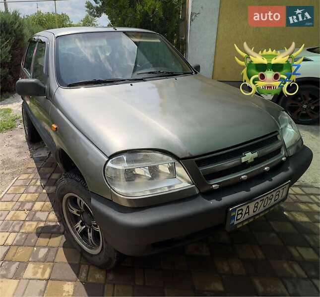 Chevrolet Niva (2006)