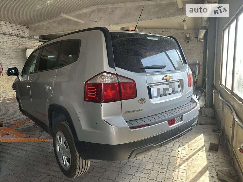 Chevrolet Orlando (2016)