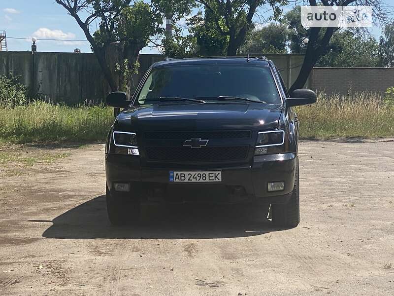 Chevrolet Suburban (2007)