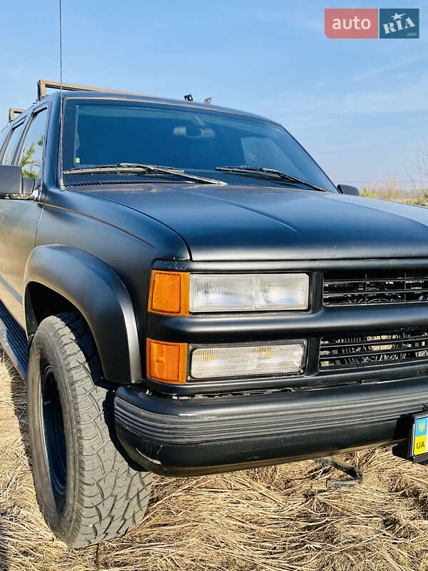 Chevrolet Suburban (1997)