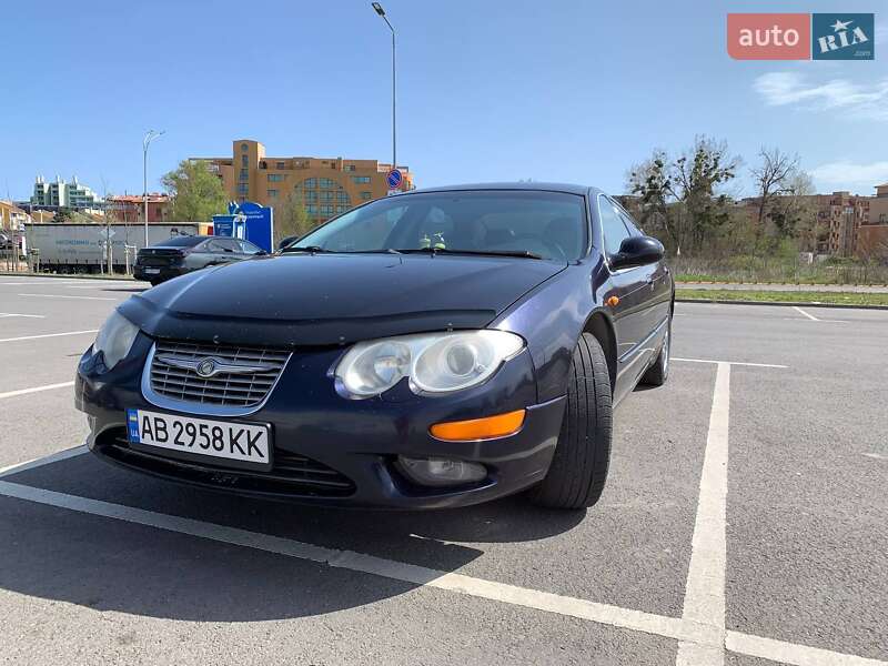 Chrysler 300m (2002)