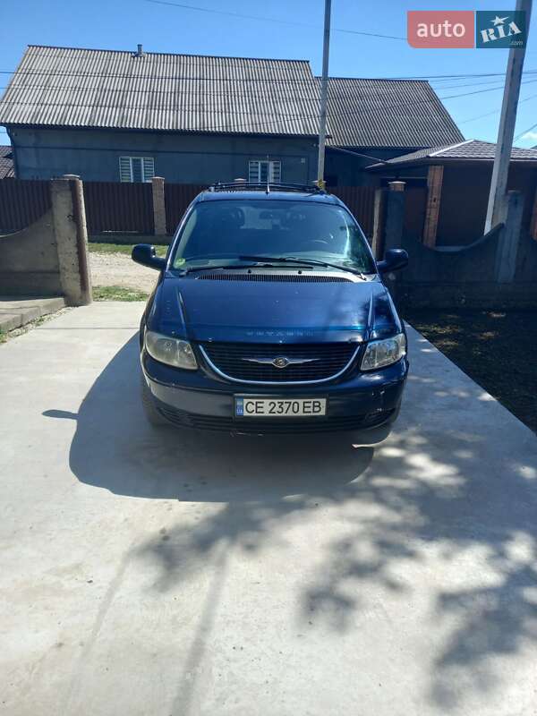 Chrysler Grand voyager (2003)