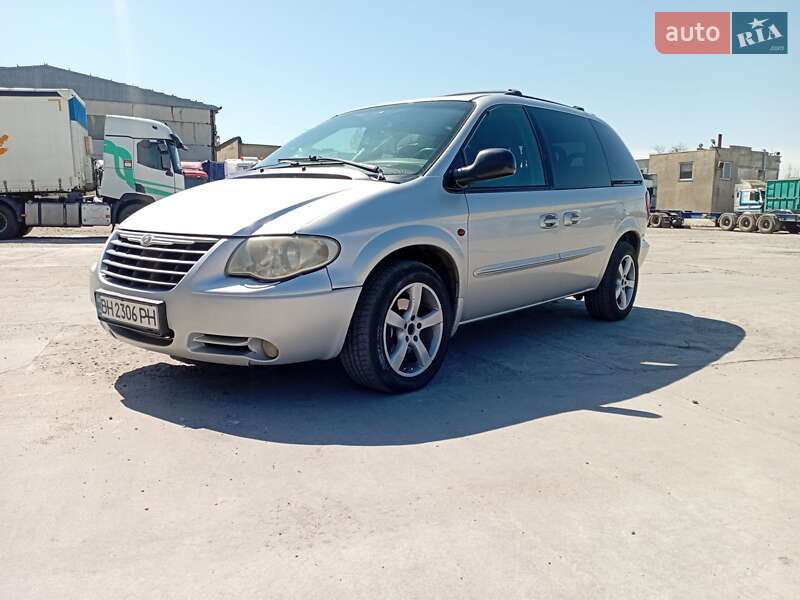 Chrysler Voyager (2001)