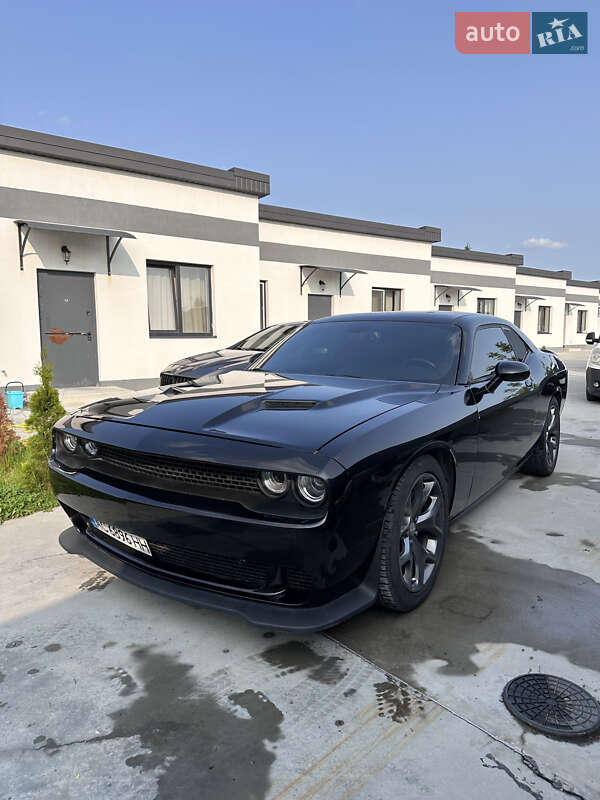 Dodge Challenger (2015)