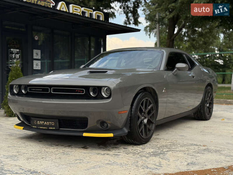 Dodge Challenger (2018)
