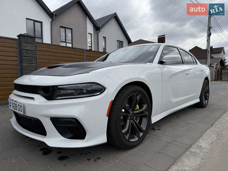 Dodge Charger (2021)