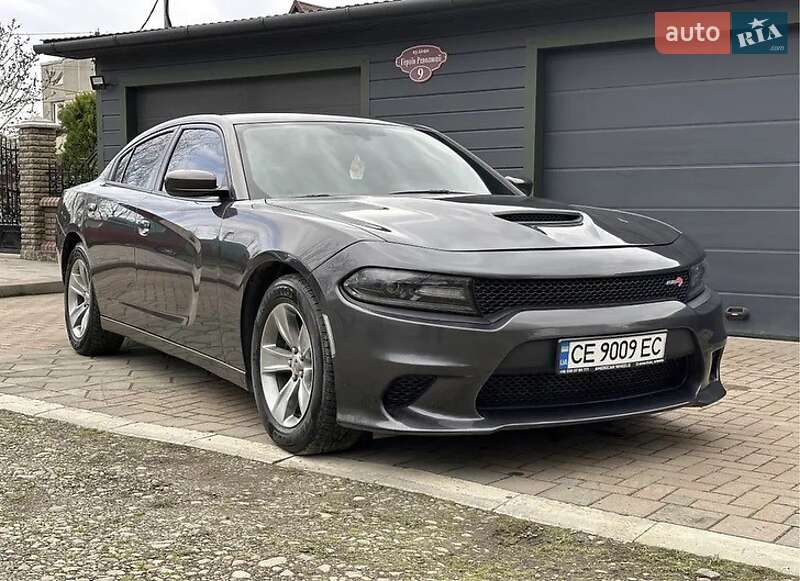Dodge Charger (2016)