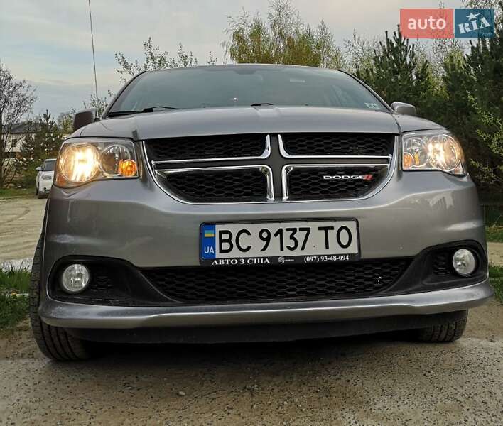 Dodge Grand caravan (2020)