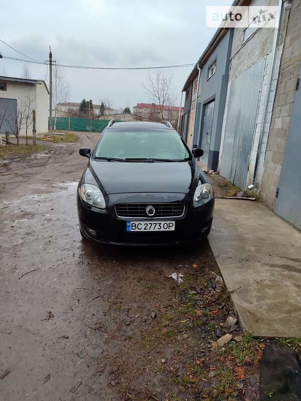 Fiat Croma (2010)