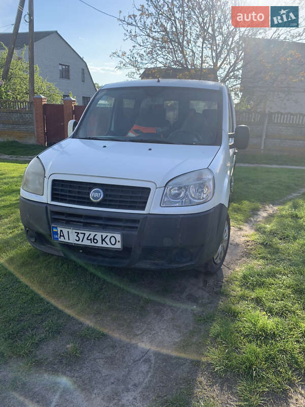 Fiat Doblo (2004)