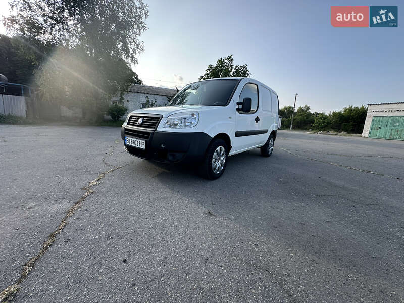 Fiat Doblo (2012)