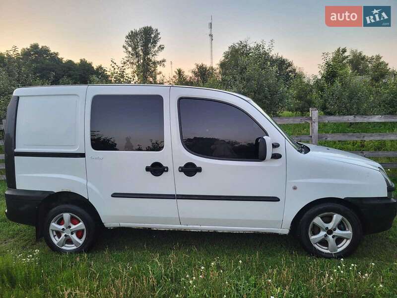 Fiat Doblo (2002)