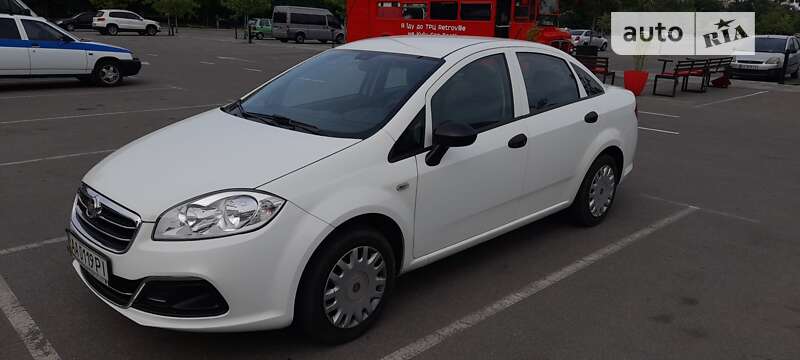 Fiat Linea (2013)