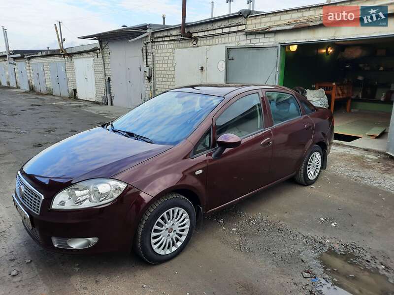 Fiat Linea (2012)