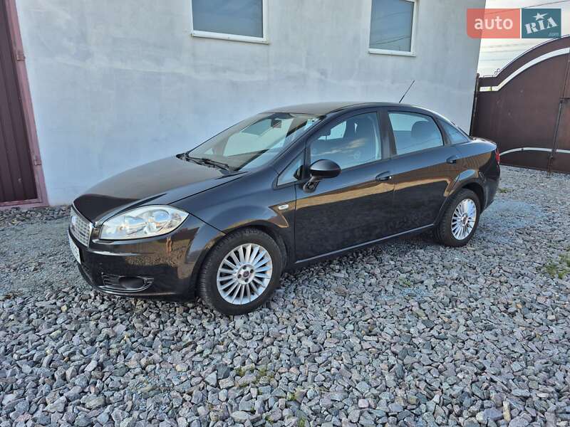 Fiat Linea (2012)