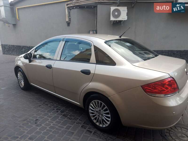 Fiat Linea (2012)