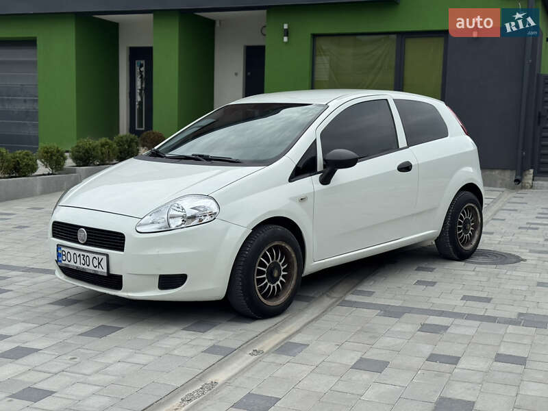 Fiat Punto (2011)