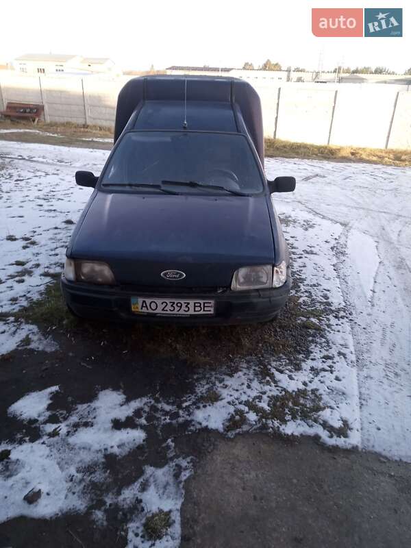 Ford Courier (1995)