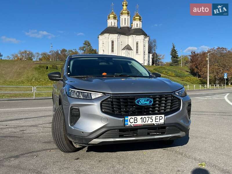 Ford Escape (2023)