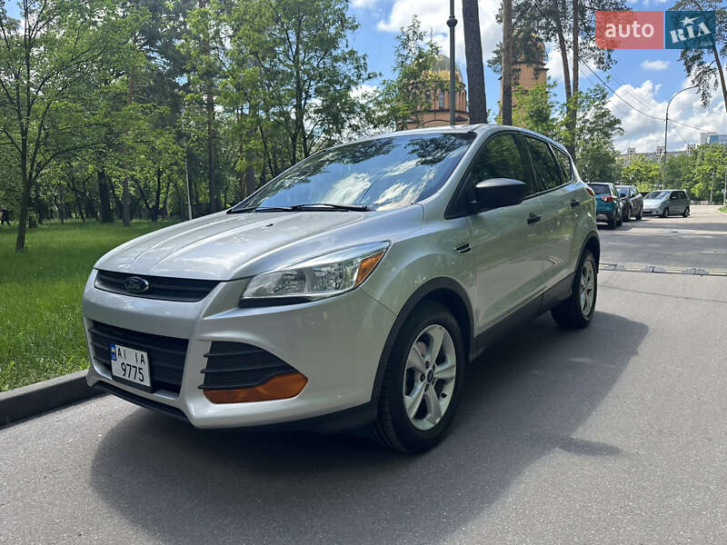 Ford Escape (2014)