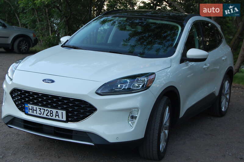 Ford Escape (2021)