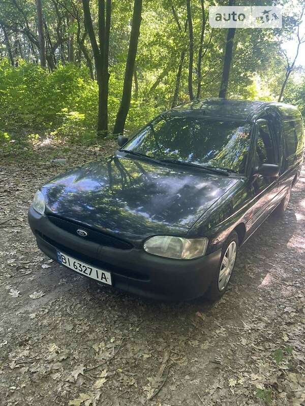 Ford Escort van (1999)