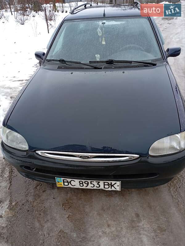 Ford Escort (1998)
