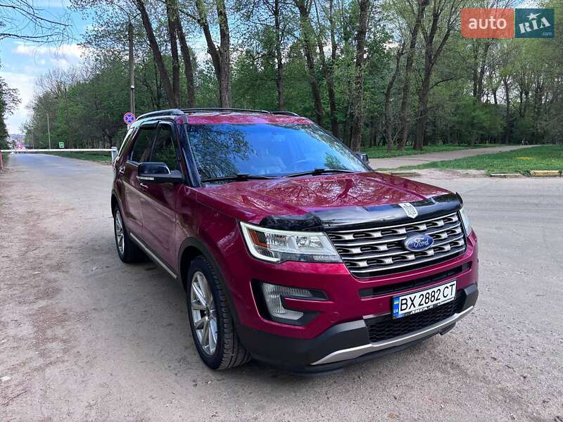 Ford Explorer (2016)