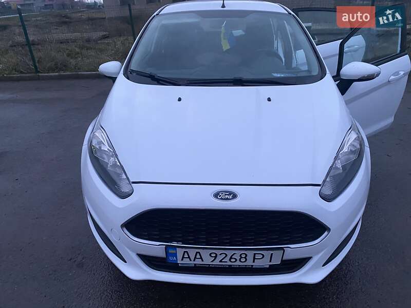 Ford Fiesta (2016)