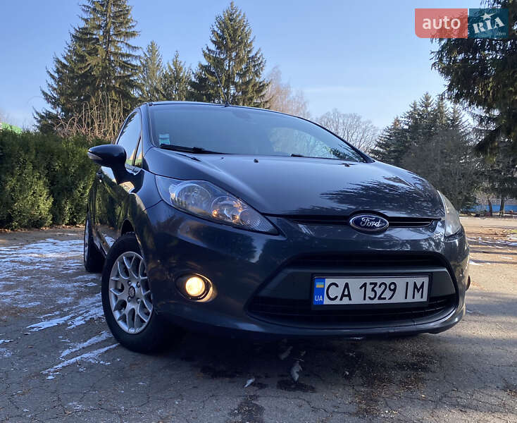Ford Fiesta (2011)