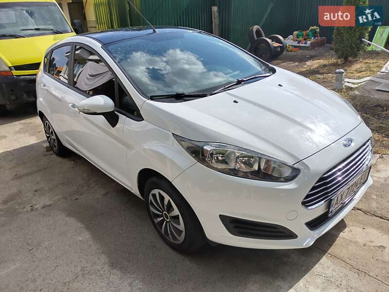 Ford Fiesta (2013)