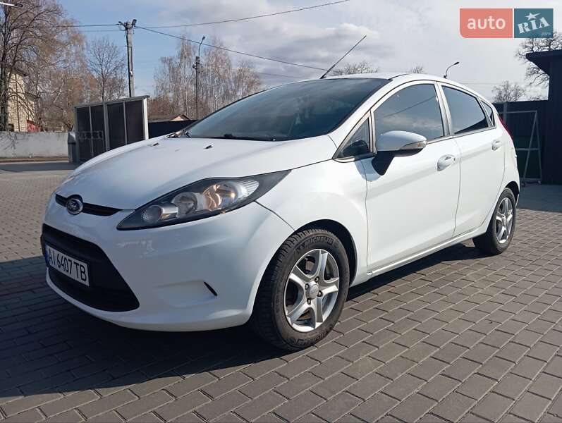 Ford Fiesta (2012)