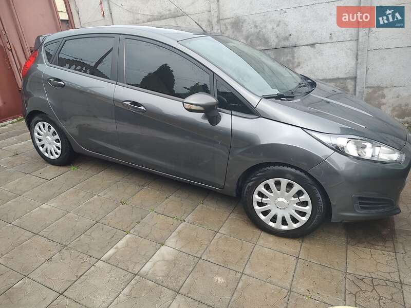 Ford Fiesta (2016)