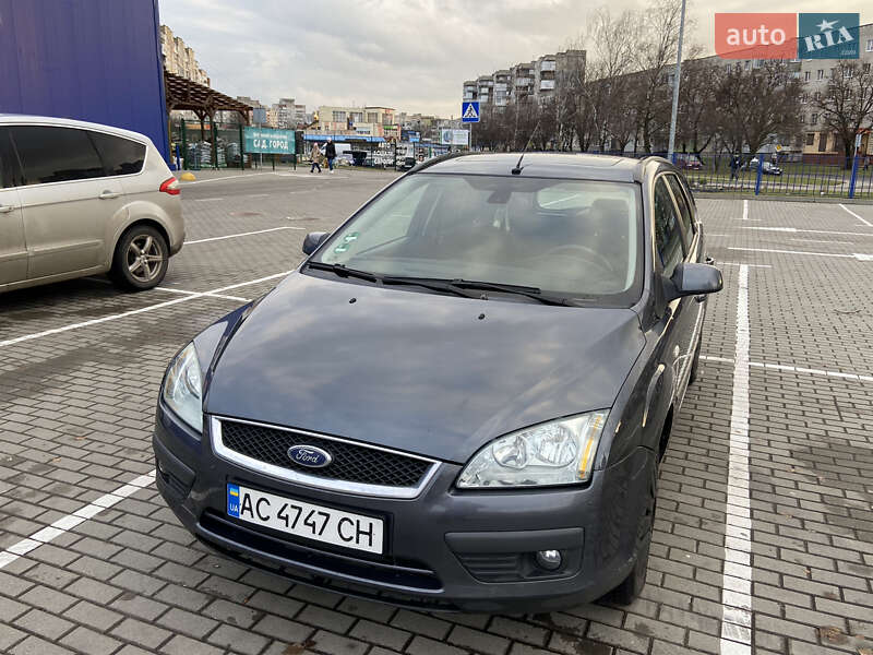 Ford Focus (2005)