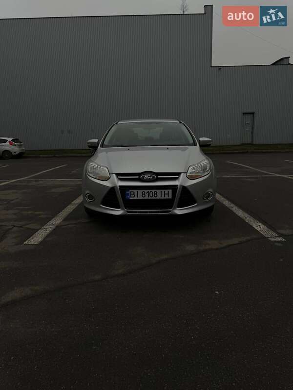 Ford Focus (2011)