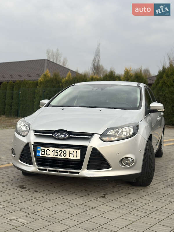 Ford Focus (2012)