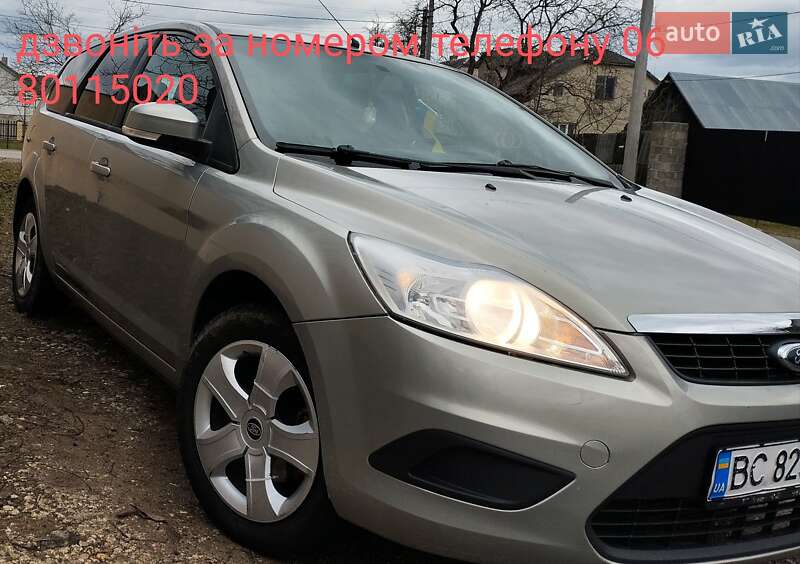 Ford Focus (2010)