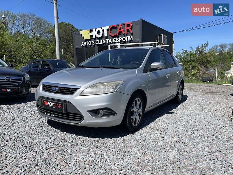Ford Focus (2010)